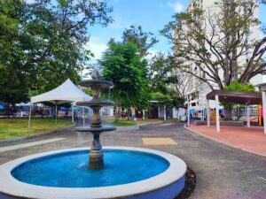 Parque andres bello en vía argentina el cangrejo ciudad de panama